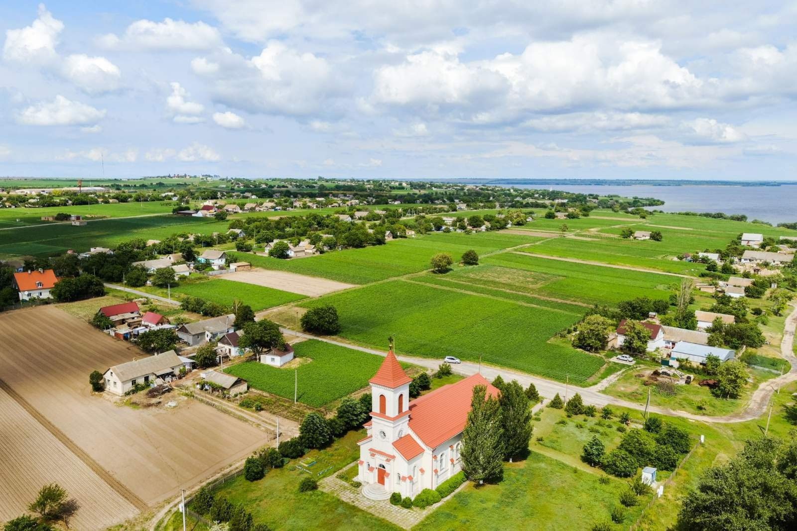 Село красив. Самое красивое село Украин. Змиевка Украина. Змеевка Украина деревня. Какое село в Украине занял 